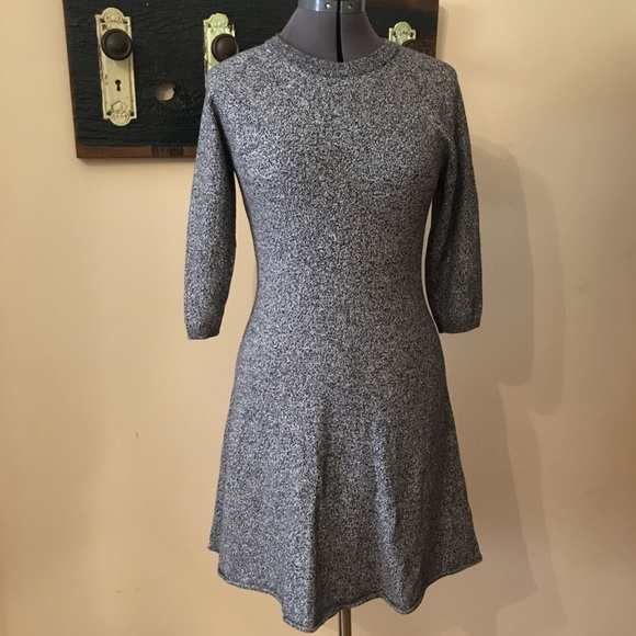 Sunday Best Aritzia Tolle Sweater Dress Sz L - Picture 4 of 15